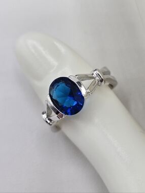 Swarovski Crystal Elements Silver Statement Ring Sapphire Blue Size 9.25 Oval